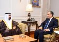 وزير الخارجية والهجرة يستقبل رئيس البرلمان العربي