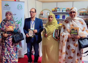 بالصور ..وفد من شبكة إعلام المرأة العربية يزور جناح مؤسسة رسالة السلام بمعرض نواكشوط الدولى للكتاب
