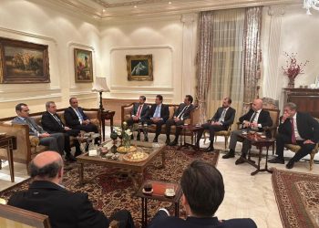 وزير الخارجية يلتقي عدداً من أعضاء مجلس النواب اللبناني في بيروت