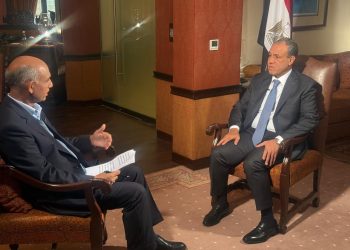 وزير الخارجية يجرى لقاء إعلاميا مع جريدة وقناة DAWN الباكستانية خلال زيارته لإسلام آباد