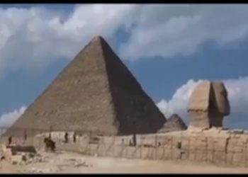 أنشودة ادخلوها سالمين..كلمات الشرفاء الحمادي