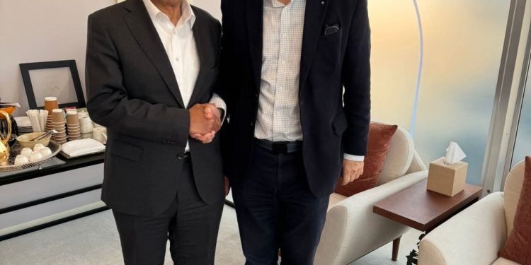 وزير الخارجية يلتقي نائب رئيس الوزراء ووزير خارجية بولندا