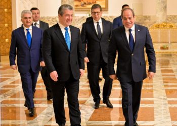الرئيس السيسي يستقبل رئيس حكومة كردستان العراق