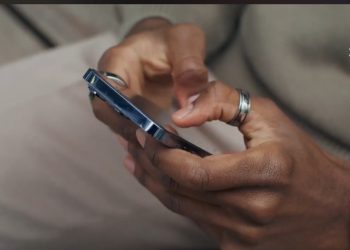 120 مليون يورو.. غرامة أوروبية تهز منصة ” إكس ” وثير غضب واشنطن |صباح جديد