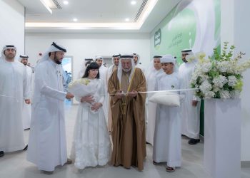 حاكم الشارقة يفتتح مصنع مليحة للألبان