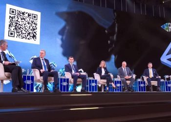 وزير البترول والثروة المعدنية يشارك كمتحدث رئيسي في مؤتمر التعدين الدولي بالرياض