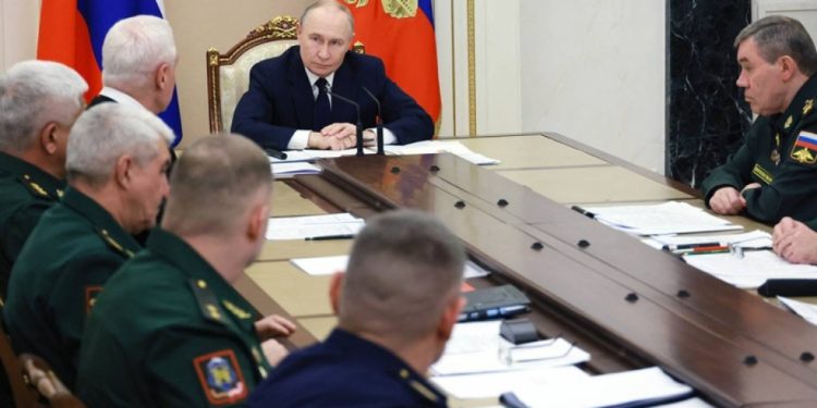 هل تتدخل روسيا وتنقذ إيران من السقوط؟