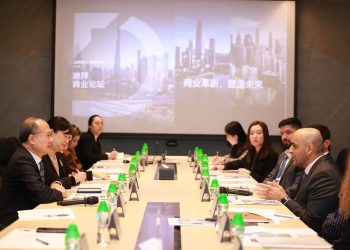 غرف دبي تبحث التعاون مع 18 جهة صينية متخصصة بالترويج التجاري والاستثماري